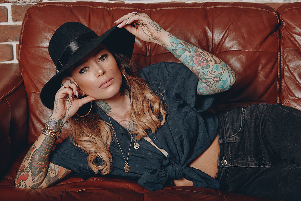 Sammi Jefcoate, Style Instagram, in Blogosphere Magazine